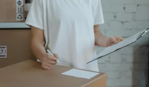 Comment réussir un débarras de grenier en toute simplicité